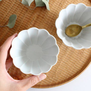 10cm bowl white porcelain Kikuwari Hasami ware