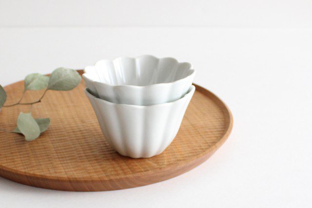 10cm bowl white porcelain Kikuwari Hasami ware