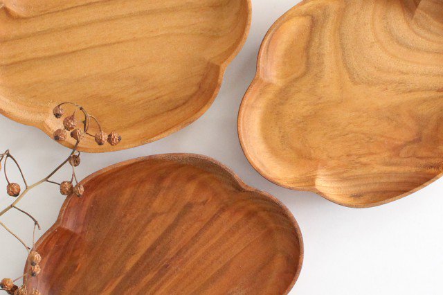 Aizawa Wood Crafts KITO Small Oval Plate Sakura