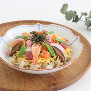 Flower-shaped Bowl Brown-Rimmed  | Hasami Ware