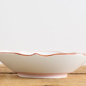 Shallow bowl, sinew red, porcelain, Fuchiasobi, Hasami ware