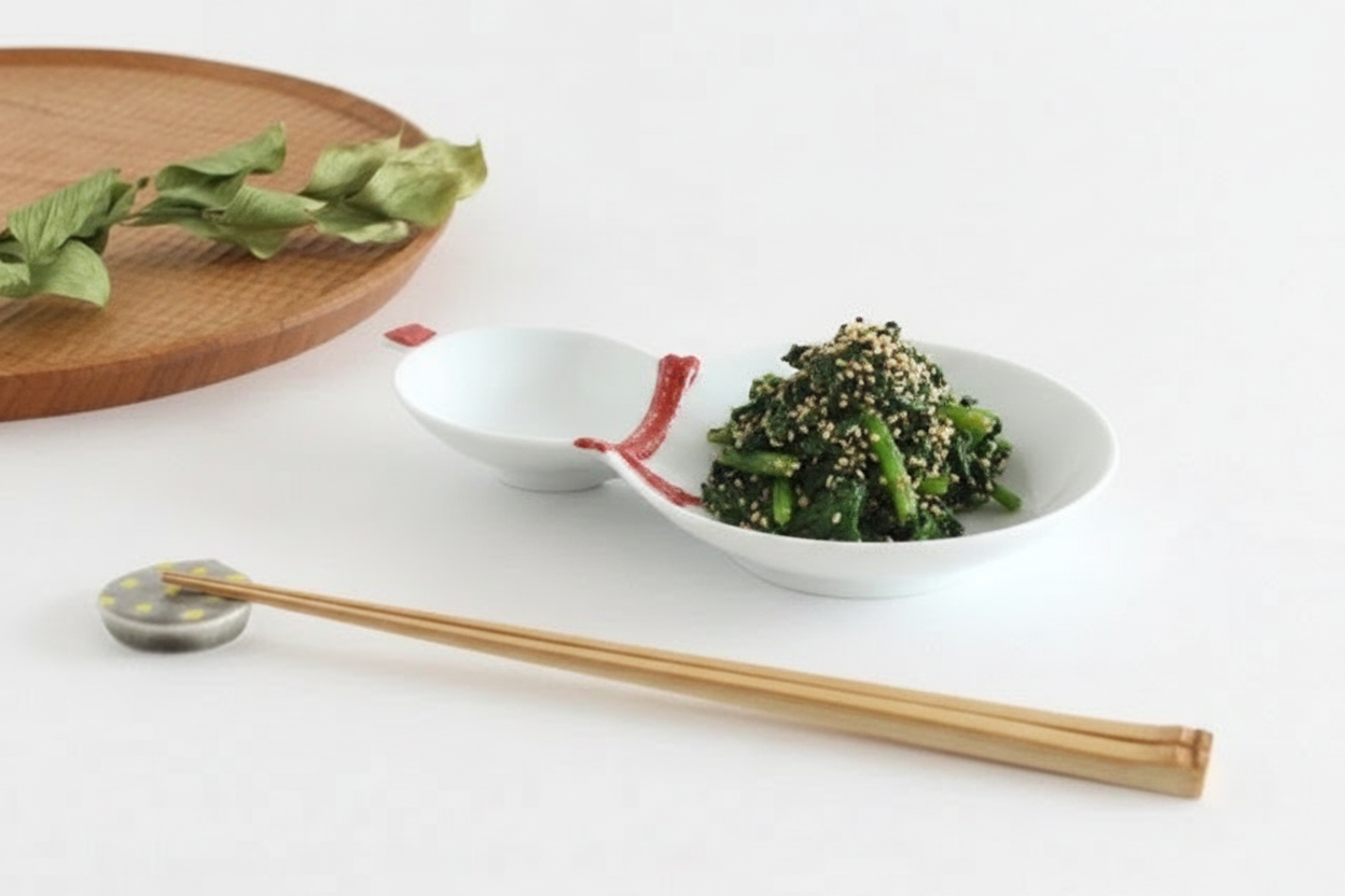 Gourd-shaped Plate Red | Hasami Ware