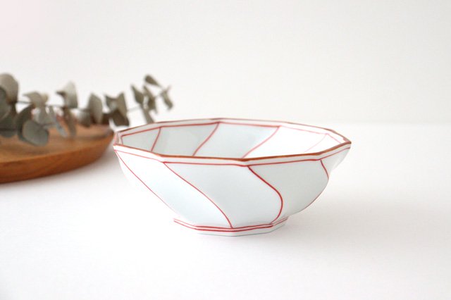 Small bowl red porcelain Fuchiasobi Hasami ware