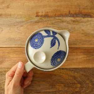 Pot with mesh blue porcelain dahlia Hasami ware