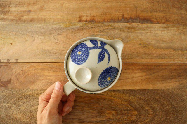 Pot with mesh blue porcelain dahlia Hasami ware