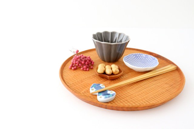 Chopstick Rest White Camellia Imari Groud | Hashioki Arita Ware