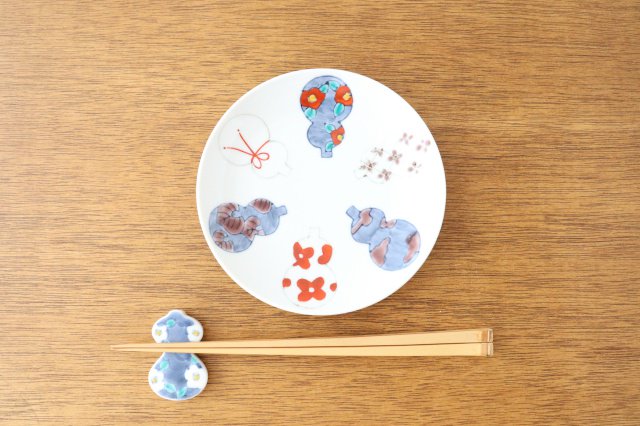 Chopstick Rest White Camellia Imari Groud | Hashioki Arita Ware