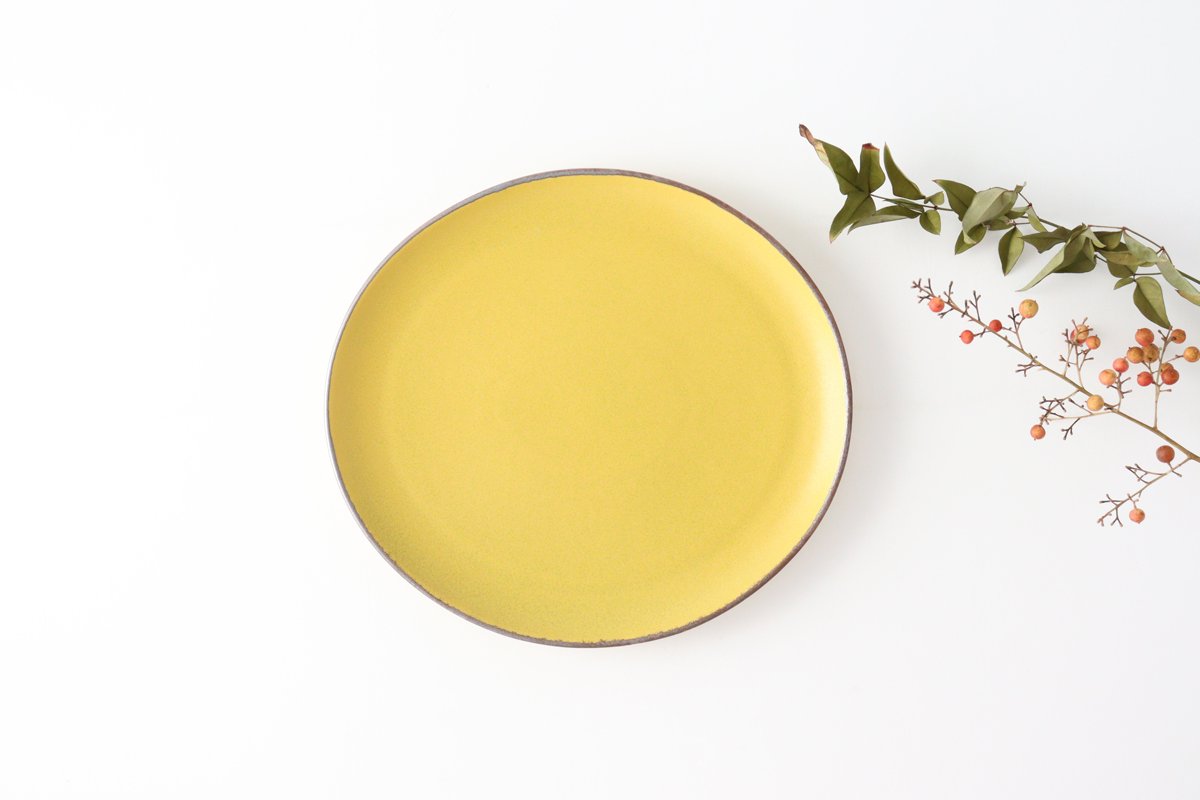 Large plate mustard porcelain kei Mino ware