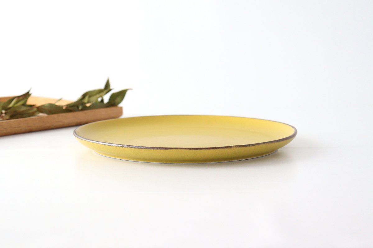 Large plate mustard porcelain kei Mino ware