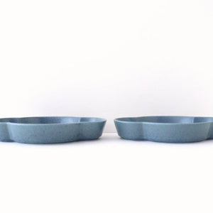 Small quince plate, blue porcelain, Mino ware