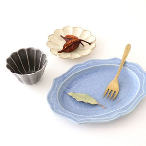 Oval plate M Blue porcelain Monet Mino ware