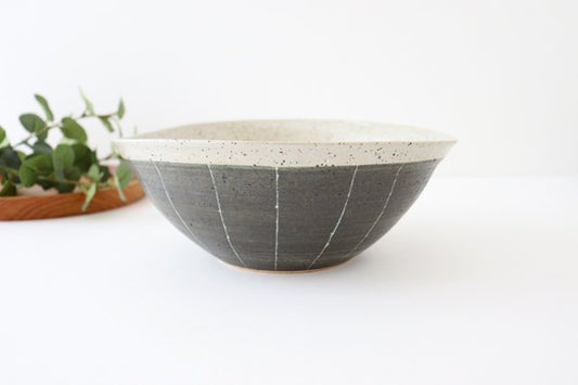 Deep bowl striped black pottery Shigaraki ware