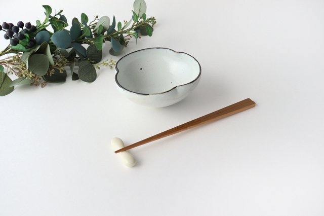 Fower-shaped Small Bowl | Kobachi Shigaraki Ware