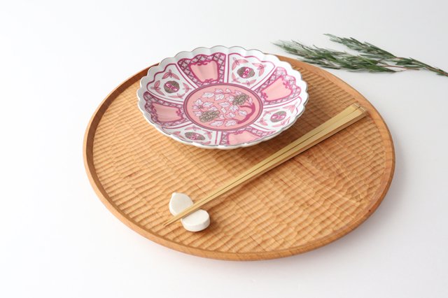 Rinkurou Kiln kotohogu Chrysanthemum Shaped Plate Pink 15cm/5.9in | Hasami Ware