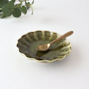 Green glazed flower plate, pottery Yuya Ishida