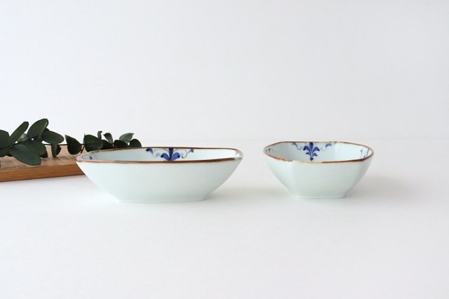 Boat-shaped small bowl LEAVES Porcelain Koyo Kiln Arita Ware