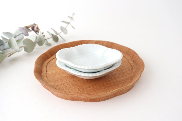 Gourd salt plate, white porcelain, Arita ware