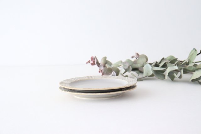 Rim plate 15cm Greige porcelain YABANE Hasami ware