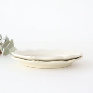 Flower plate medium white pottery Ozenre kiln