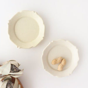 Flower plate small white pottery Ozenre kiln