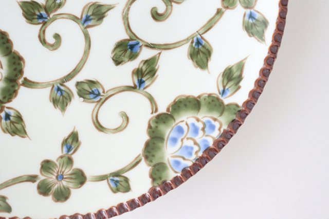 Round plate large chintz arabesque porcelain Arita ware