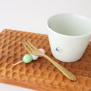 Chopstick rest, three-colored dumplings, porcelain, Arita ware