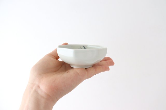 Bean Octagonal Small Bowl Swallow Porcelain Arita Ware