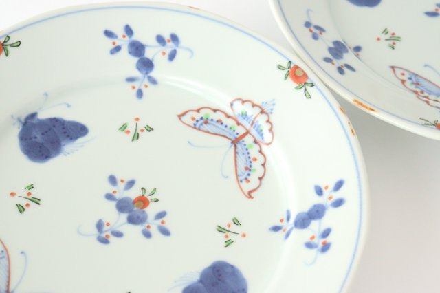 Round plate 19.5cm/5.9in Tenkei Flower and Butterfly Porcelain Arita Ware