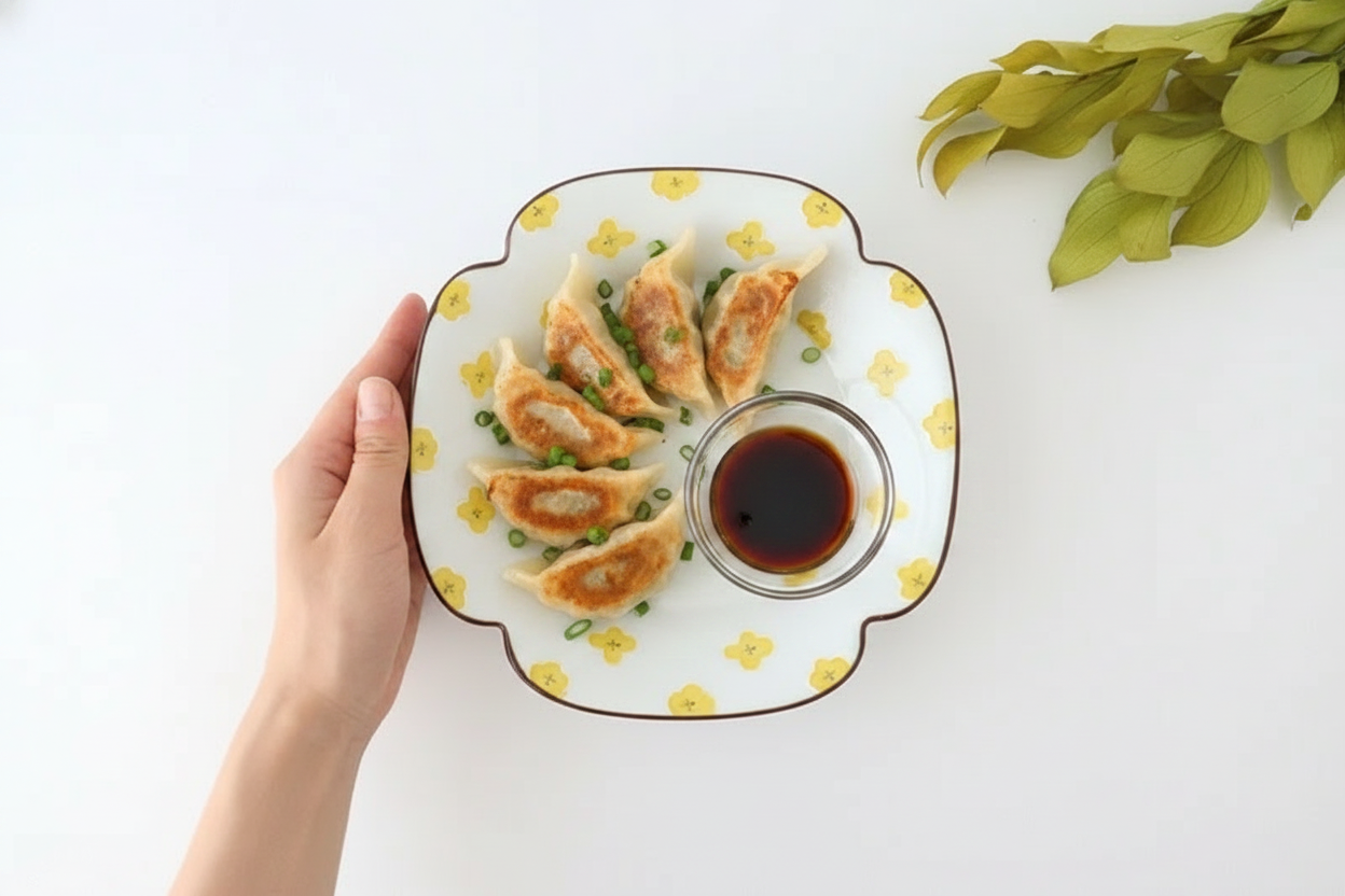 hana Flower-shaped Plate Yellow | Arita Ware