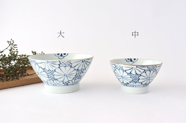 Bowl Blue Chrysanthemum Pattern M | Serving Bowl Arita Ware