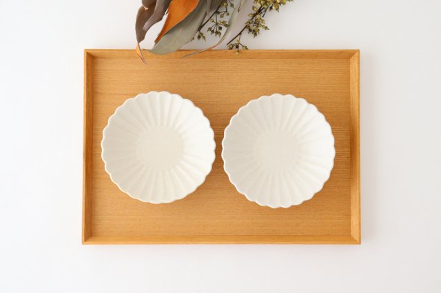 Small Chrysanthemum-shaped Plate Matte White | Mino Ware