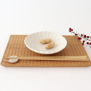 Small Chrysanthemum-shaped Plate Matte White | Mino Ware