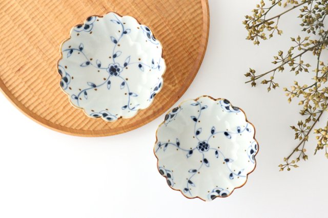 [Uchiru special order] Dessert cup with vine arabesque blue porcelain dyed Arita ware
