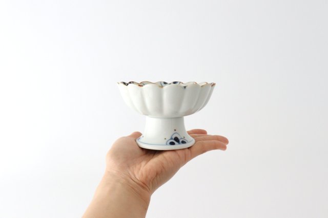 [Uchiru special order] Dessert cup with vine arabesque blue porcelain dyed Arita ware