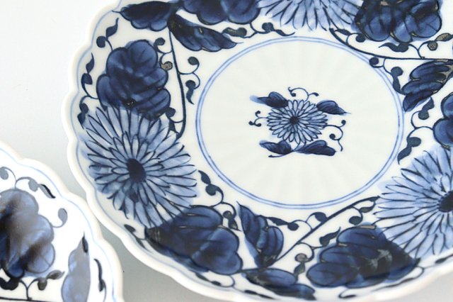 Round Plate Chrysanthemum Arabesque | Imari Ware