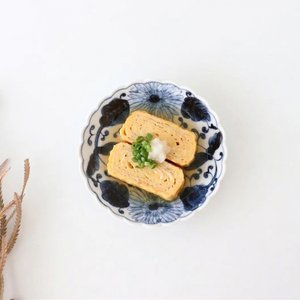Sauce Plate Chrysanthemum and Arabesque | Imari Ware