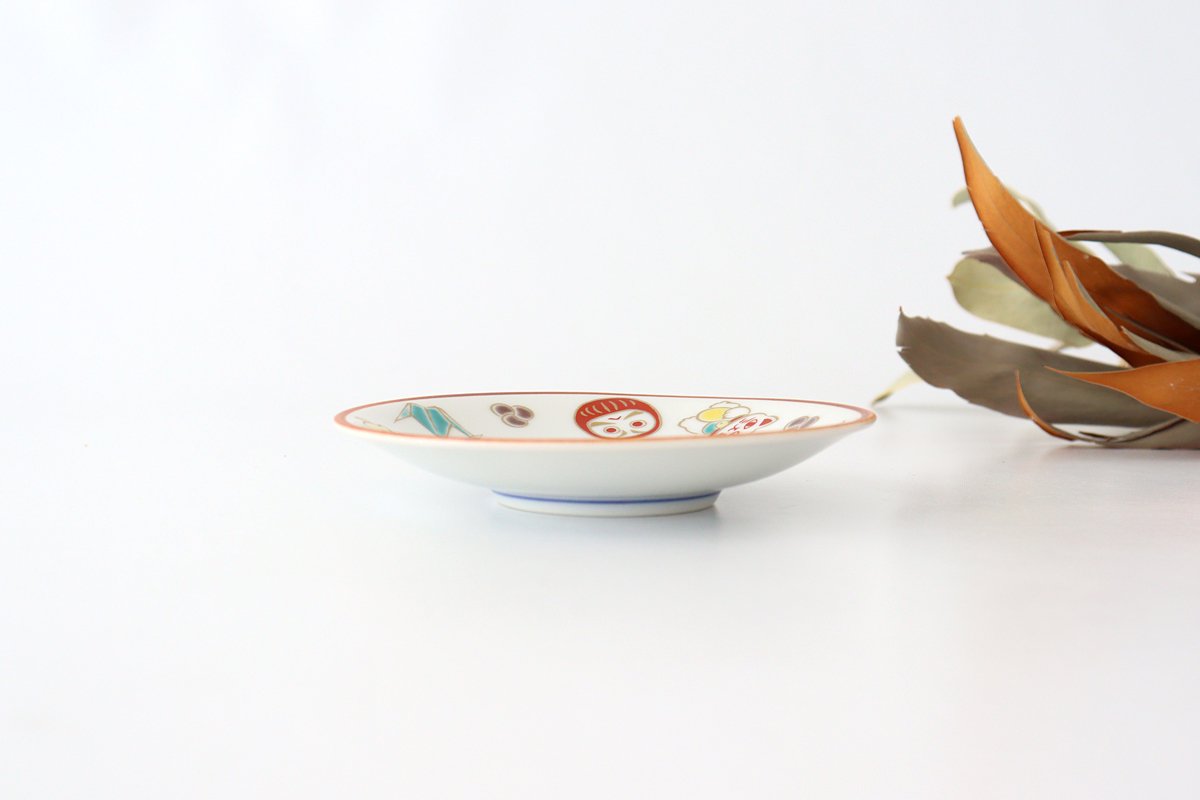 Lucky small plate, lucky charm, porcelain, Seikou kiln, Kutani ware