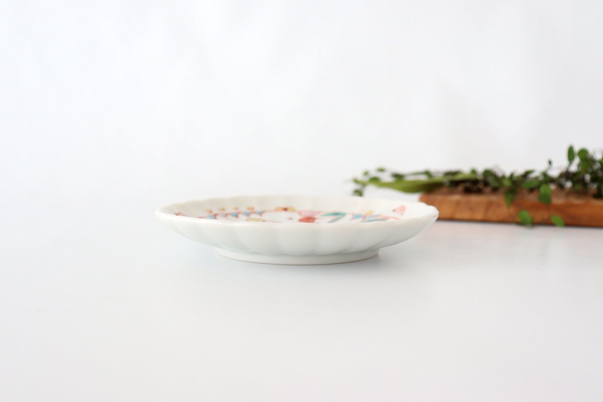 12cm/4.7in Chrysanthemum plate, Hanasarasa, Porcelain, Ginshu kiln, Kutani ware