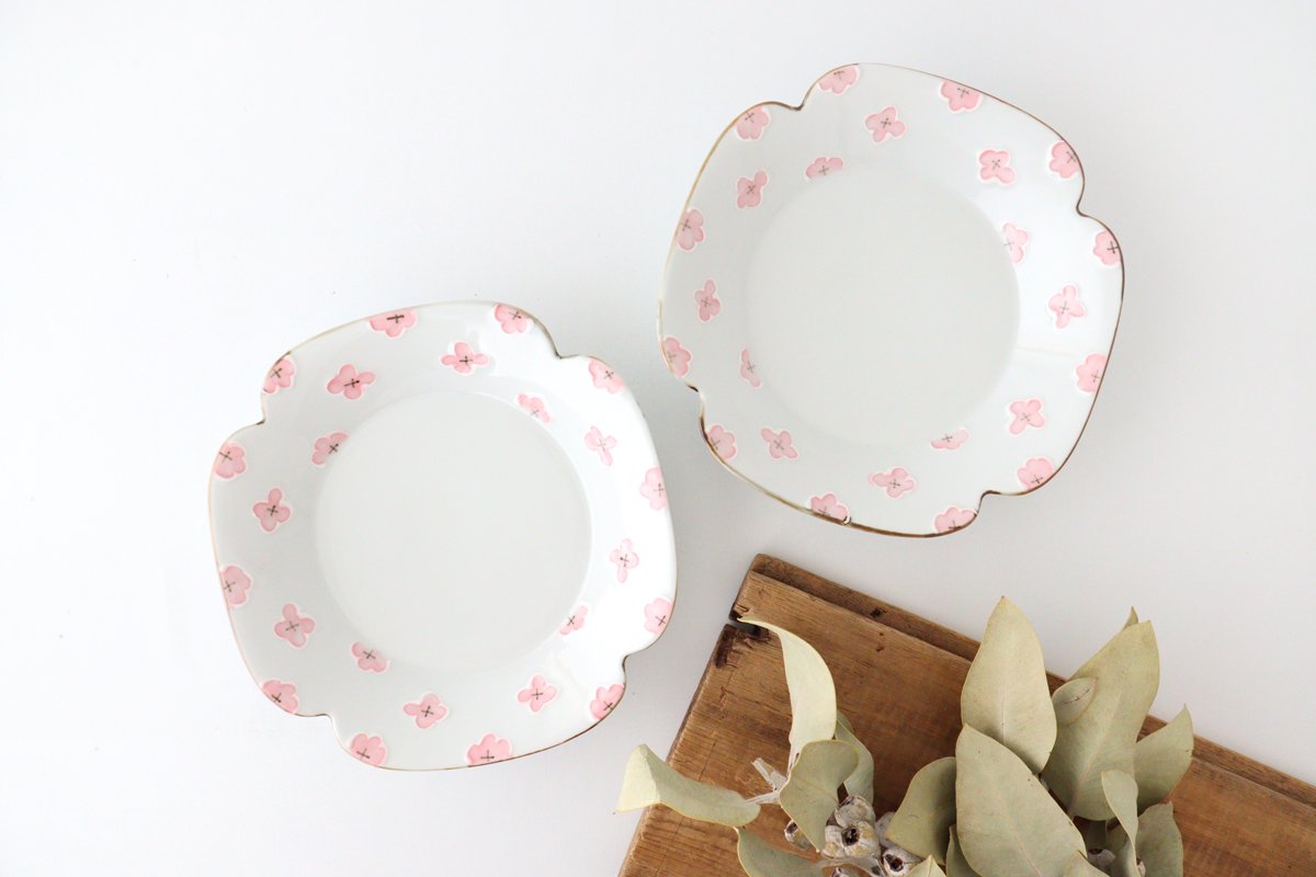 hana plate pink porcelain hana Arita ware