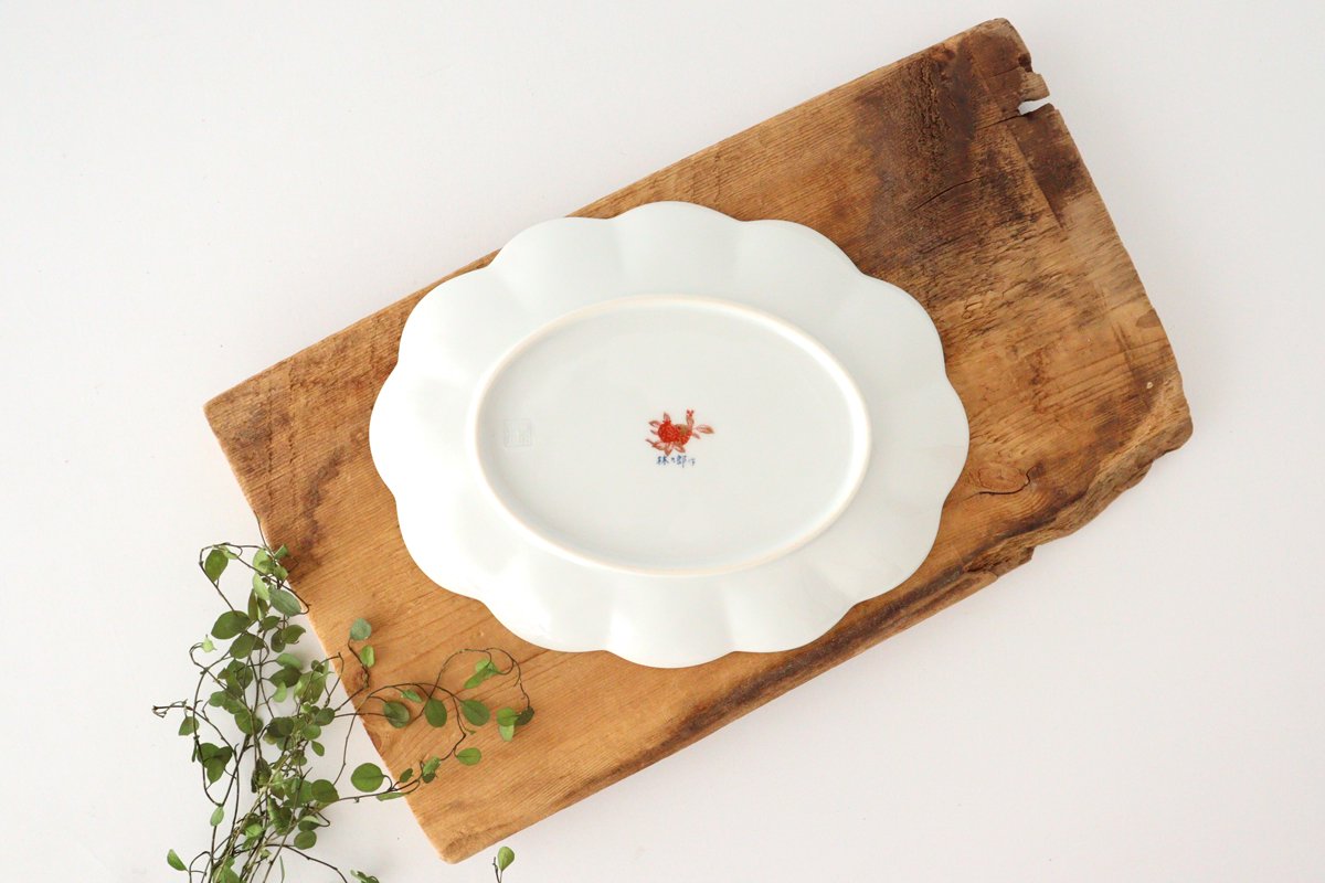 19cm oval plate, gold color mattori chrysanthemum pattern, porcelain, Rinkurou kiln, Hasami ware