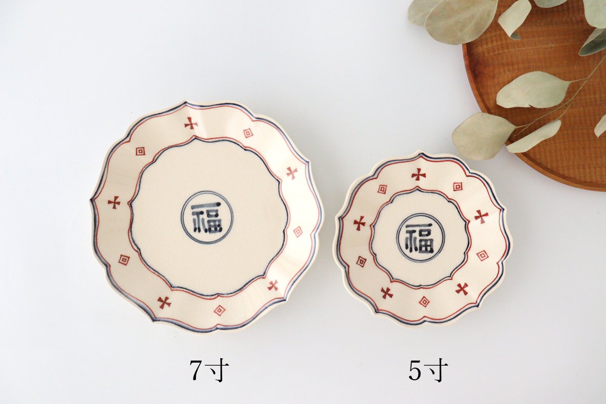 Bellflowershaped Plate Fuku Semi-Porcelain 15cm/5.9in | Arita Ware