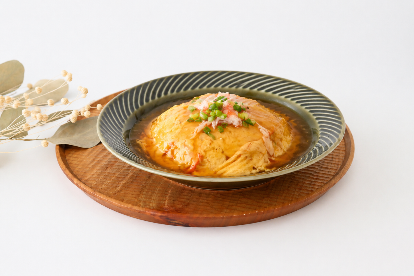 Laurel Deep Plate Oribe 21cm/8.3in l Mino Ware