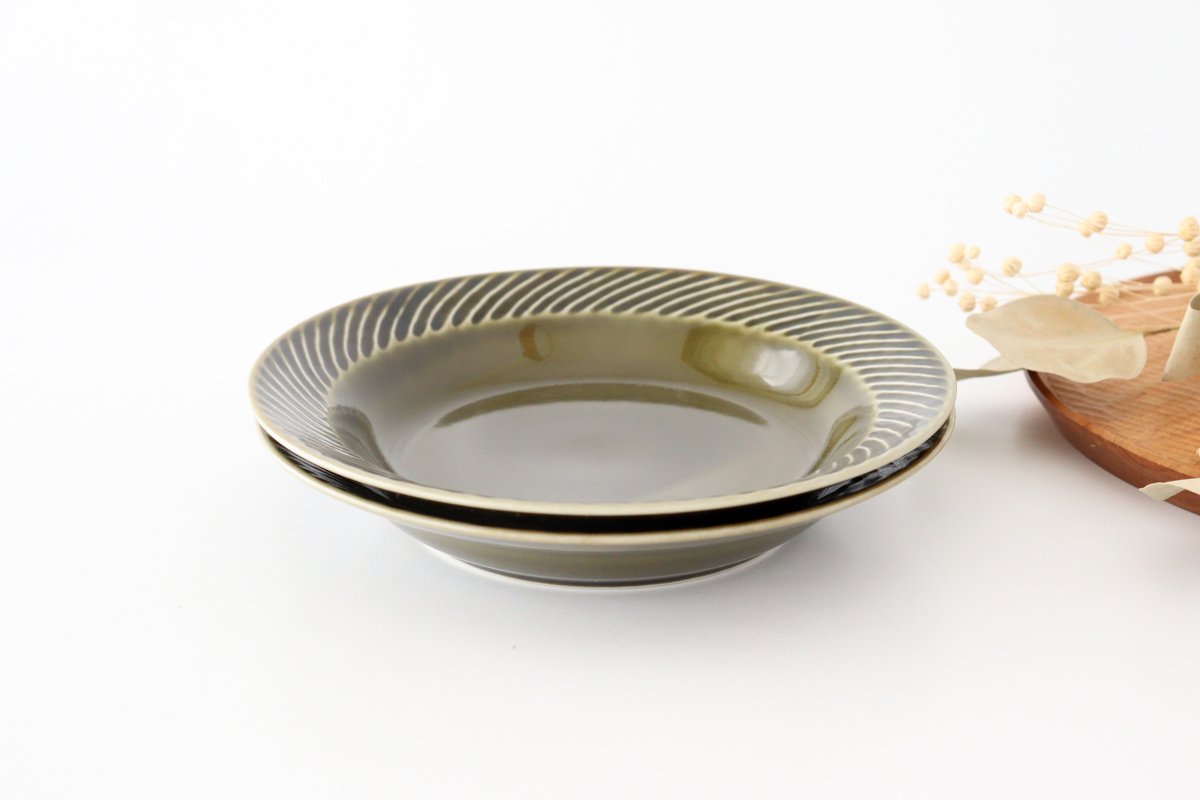 Laurel Deep Plate Oribe 21cm/8.3in l Mino Ware