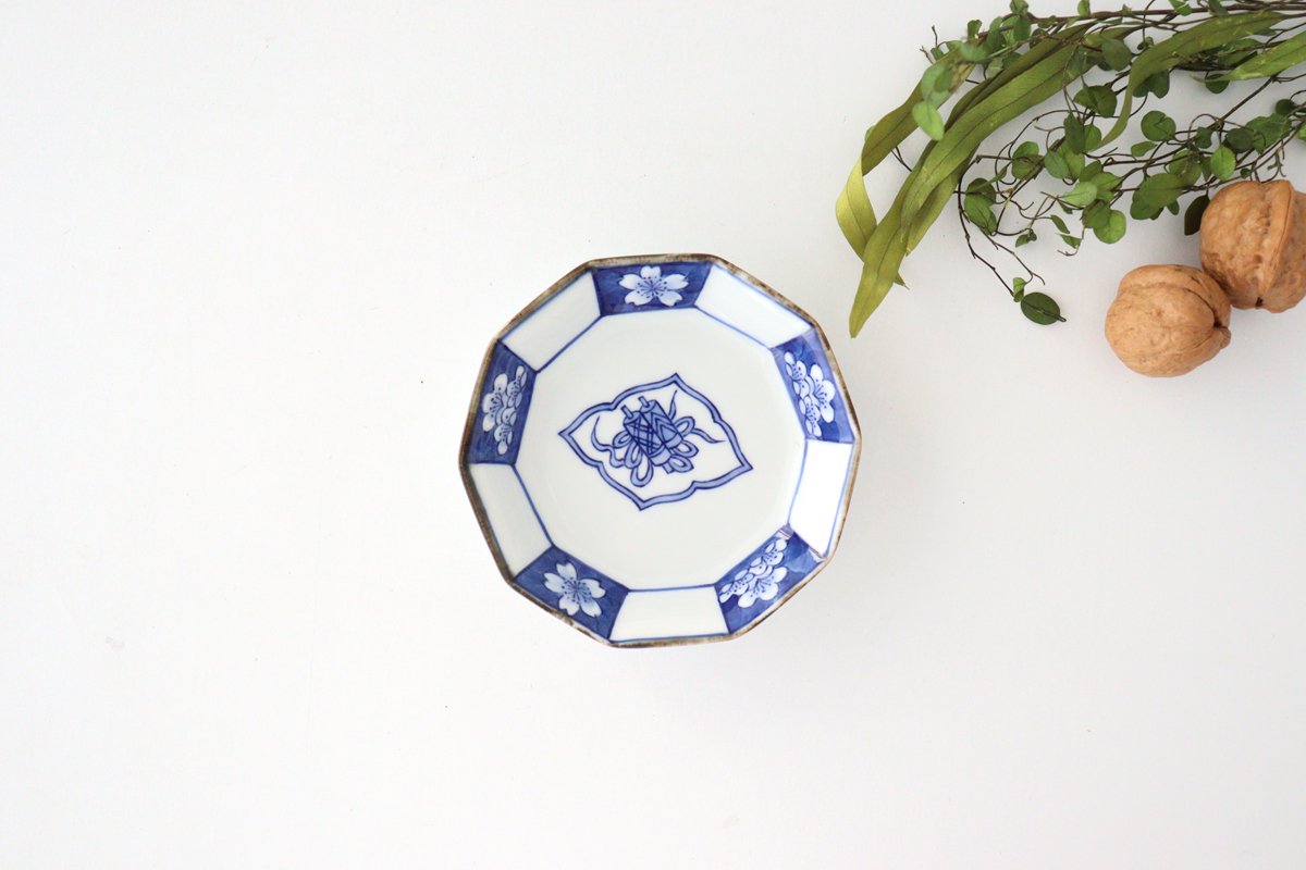 Rinkurou Kiln Decagonal Small Plate Plum and Sakura Pattern | Hasami Ware