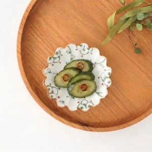 Flower-shaped Sauce Plate Green Arabesque | Arita Ware