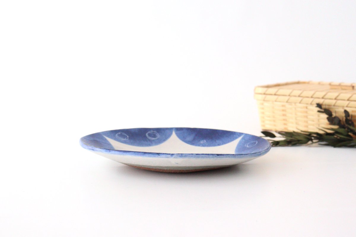 [Uchiru special order] Flexible plate, medium round pottery, Yamakirai Pottery, Shigaraki ware