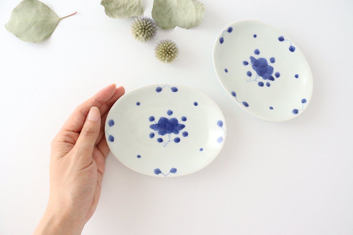 Oval plate, small porcelain, peonies, Arita ware