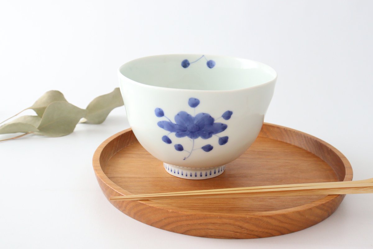 Round noodle bowl, porcelain, peonies, Arita ware