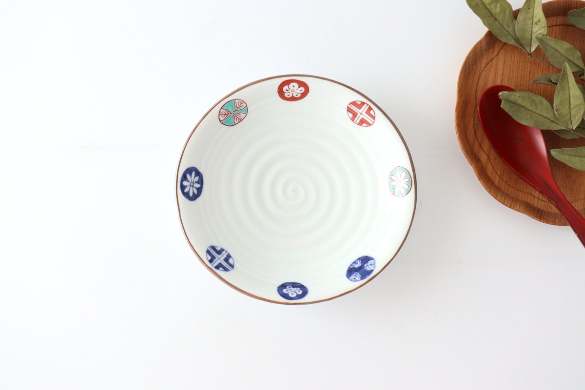 Oval plate, porcelain, dyed Nishiki round pattern, Arita ware