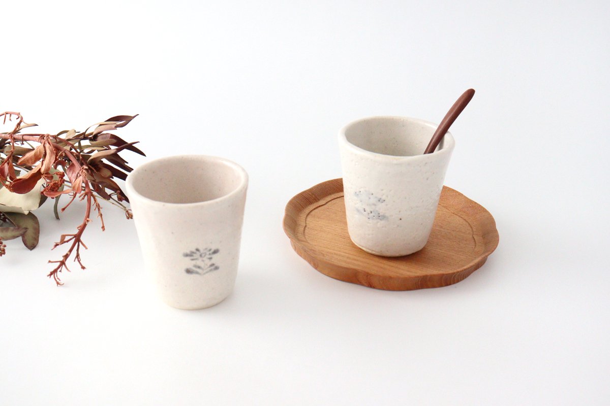 Kasumi floret cup Shino pottery Kitagama Kasen Kato Hiroshige Seto ware